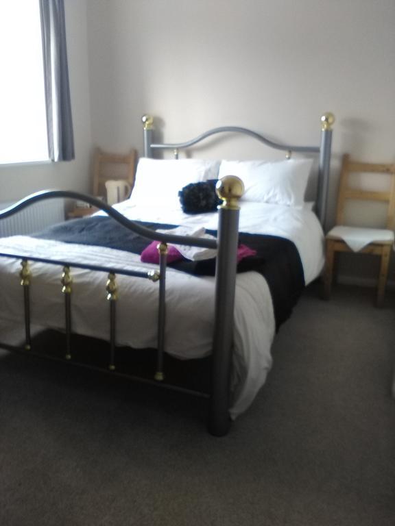 Carters Guesthouse 밀턴 케인즈 객실 사진